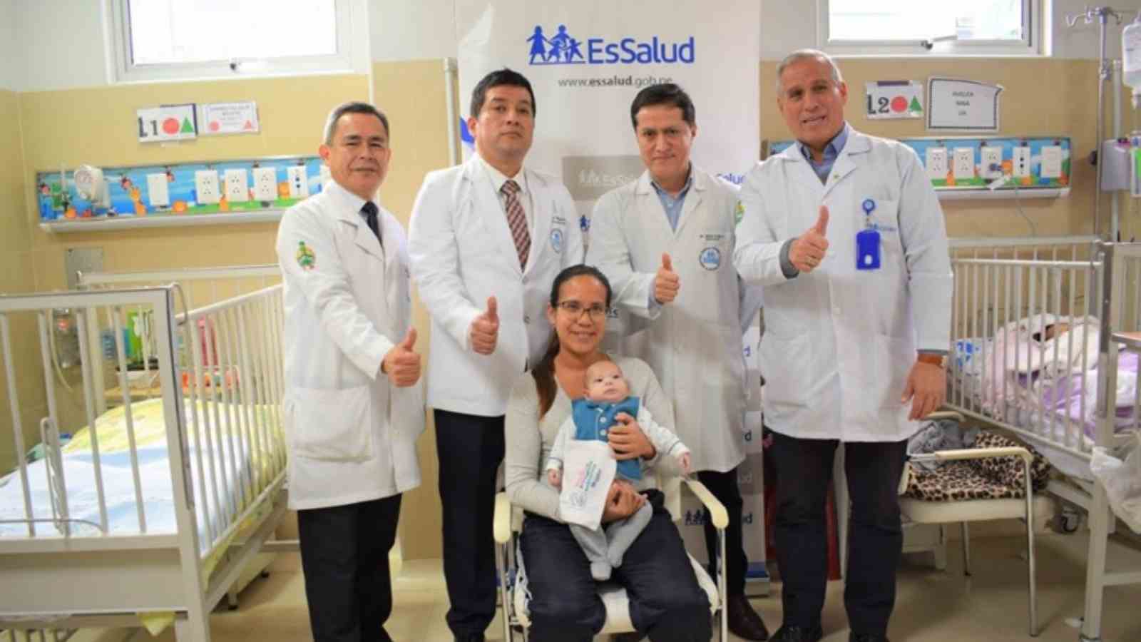 cirugia-craneo-extraccion-tumor-gigante-recien-nacido-doctor-omar