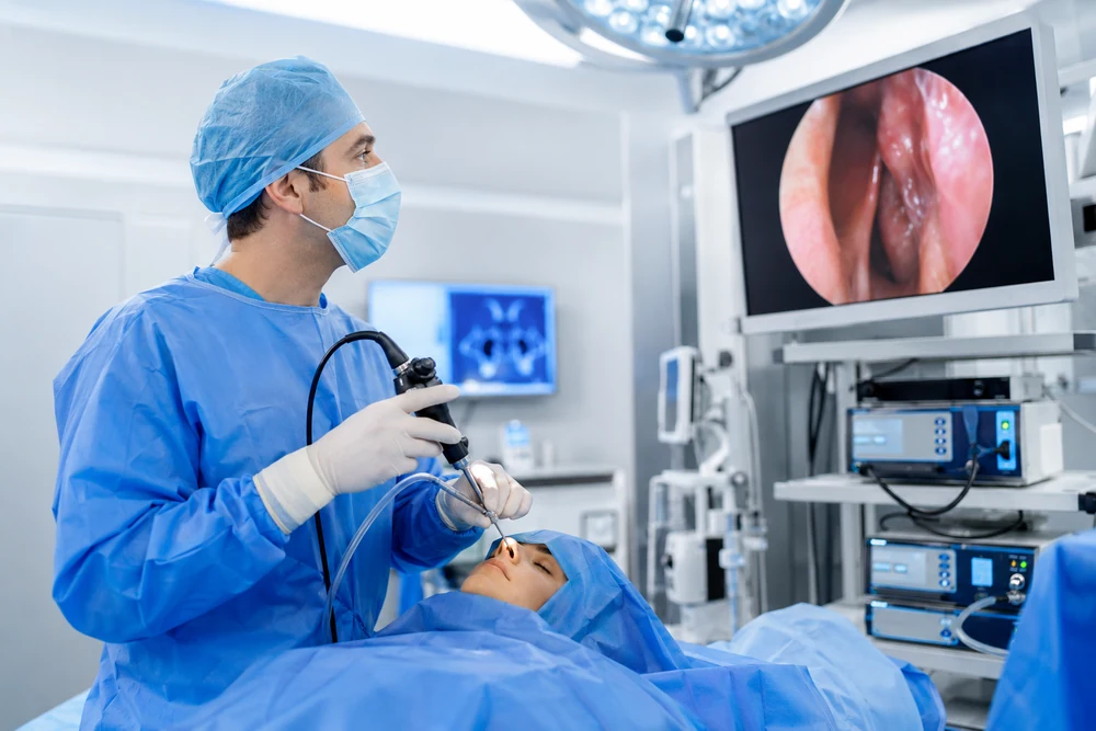 cirugia-endoscopica-nasal-y-senos-paranasales
